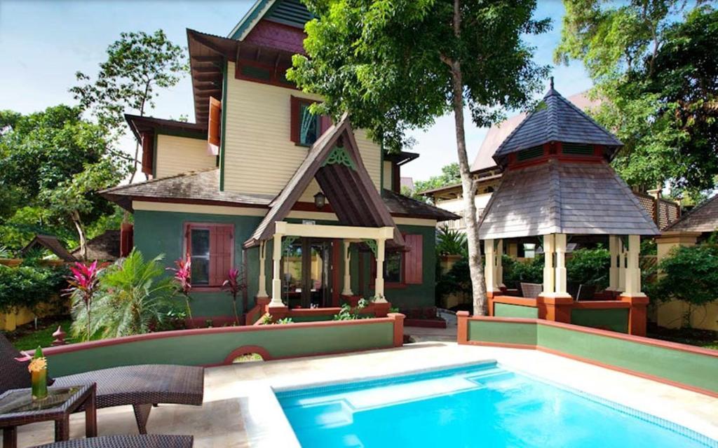 Hermosa Cove Villa Resort & Suites Ocho Rios Pokój zdjęcie