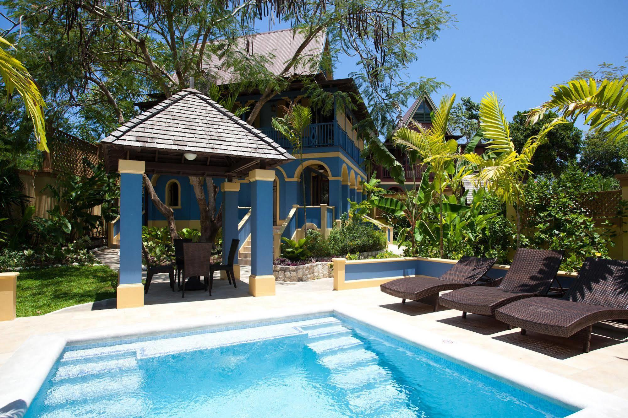Hermosa Cove Villa Resort & Suites Ocho Rios Zewnętrze zdjęcie